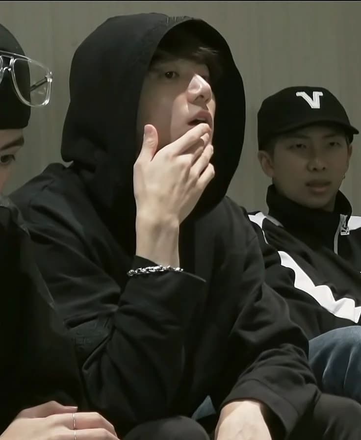 Jungkook thumbnail