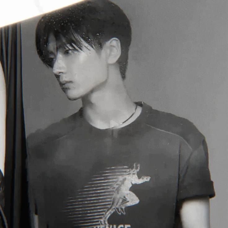 Park jongseong (jay) thumbnail