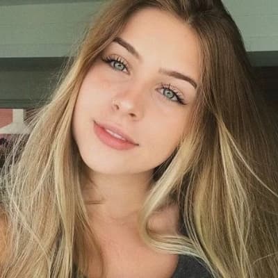 Sarah thumbnail