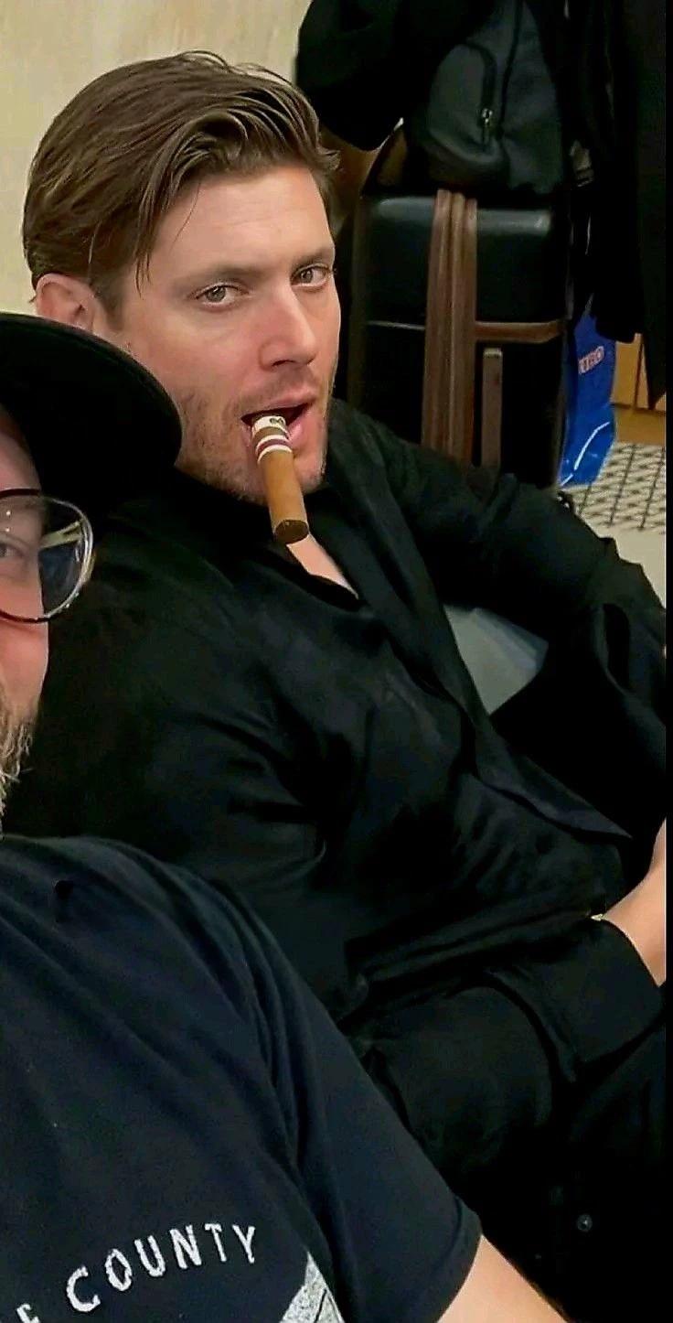 Jensen Ackles thumbnail