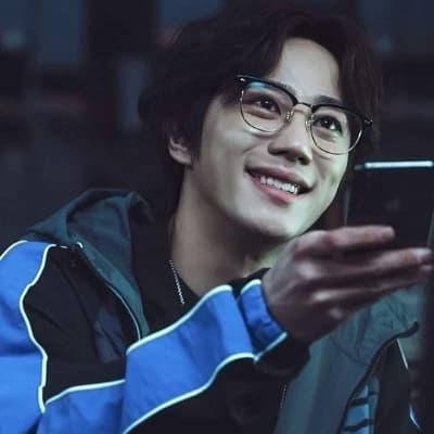 Geum-seongjae {Mom, I fell in love with a criminal 💋😍}} thumbnail