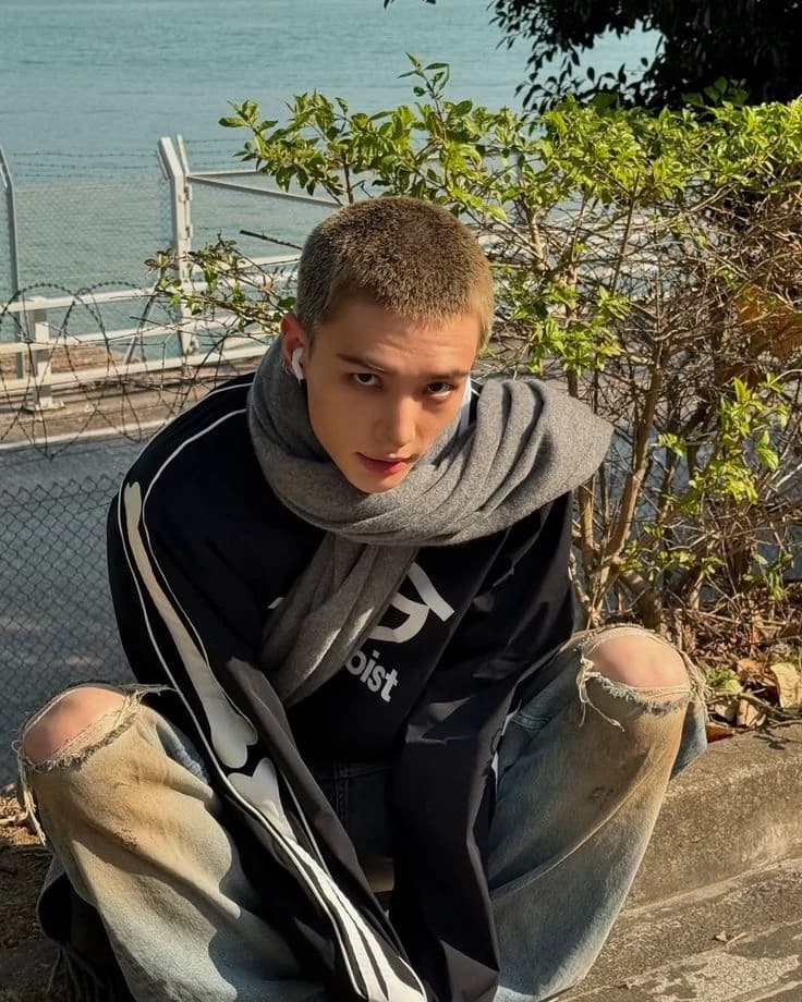 Hwang Hyunjin (Hyunlix) thumbnail