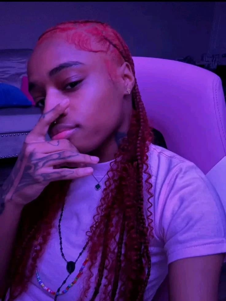 ❦ Sther - Lesbian thumbnail