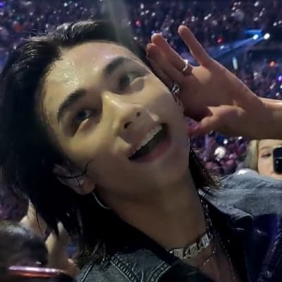 Hyunjin thumbnail
