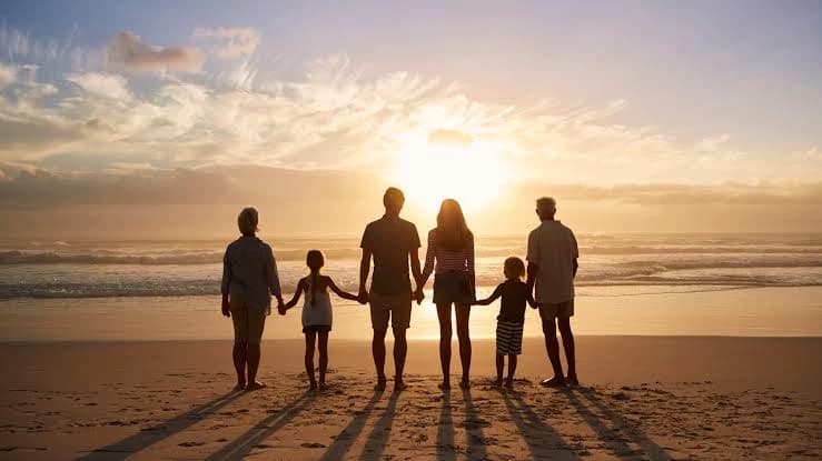 Regular Live as Family  thumbnail