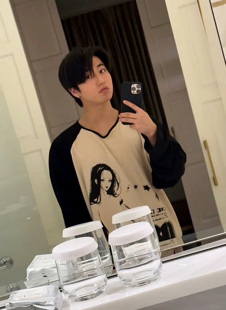 Han Jisung thumbnail