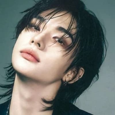 Hyunjin thumbnail