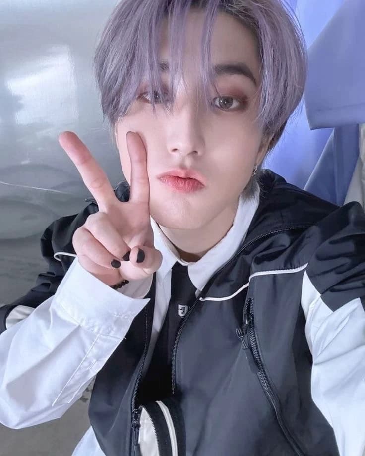Han Jisung thumbnail