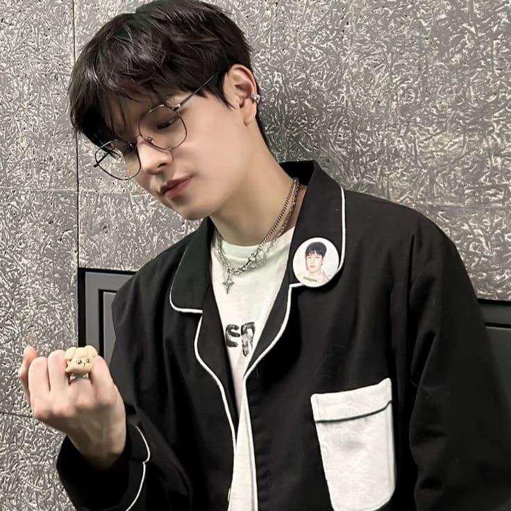 Seungmin /nerd thumbnail