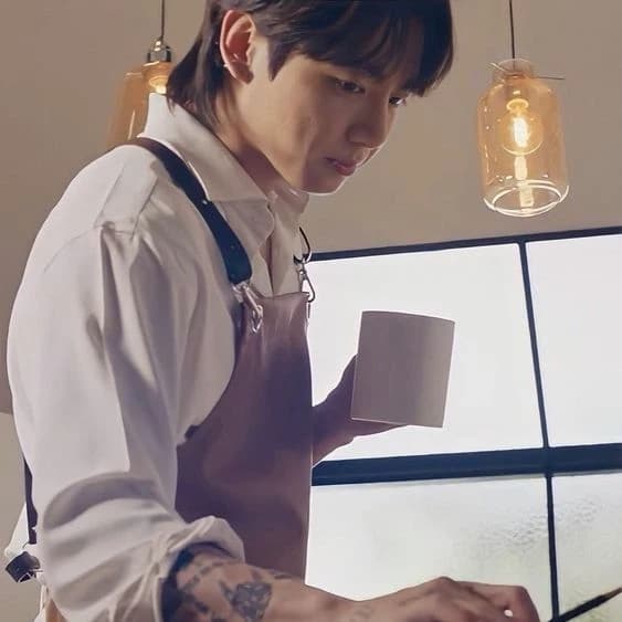 Jeon Jungkook thumbnail