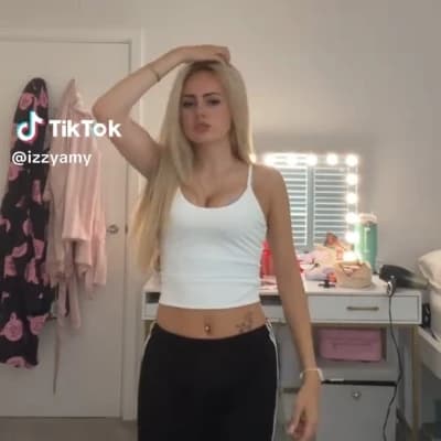 Izzy thumbnail