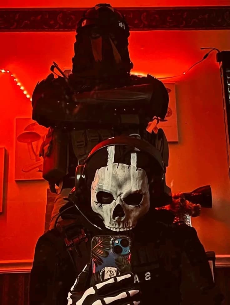King and Ghost thumbnail