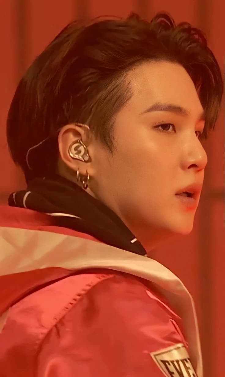 Min Yoongi. (Suga) thumbnail