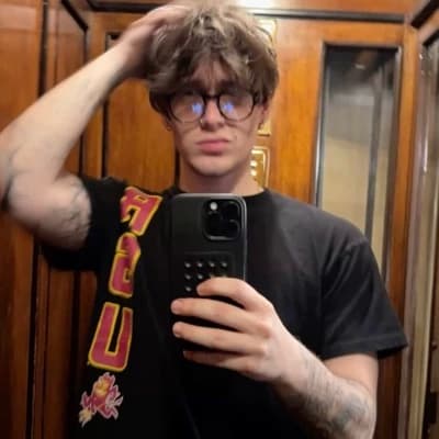 Dylan thumbnail