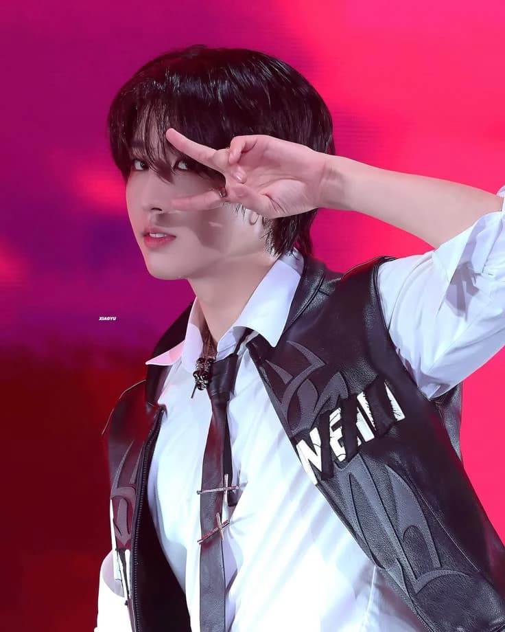 Han Jisung thumbnail