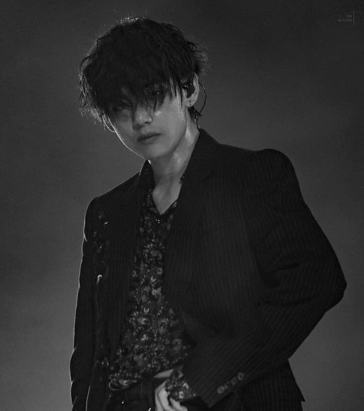 Kim Taehyung thumbnail