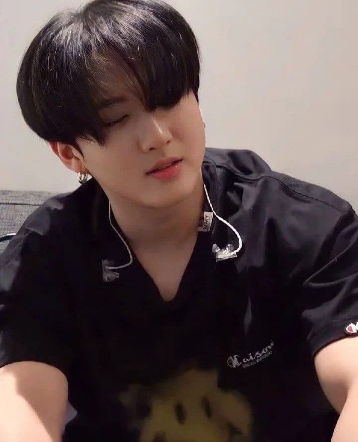 Seo Changbin thumbnail