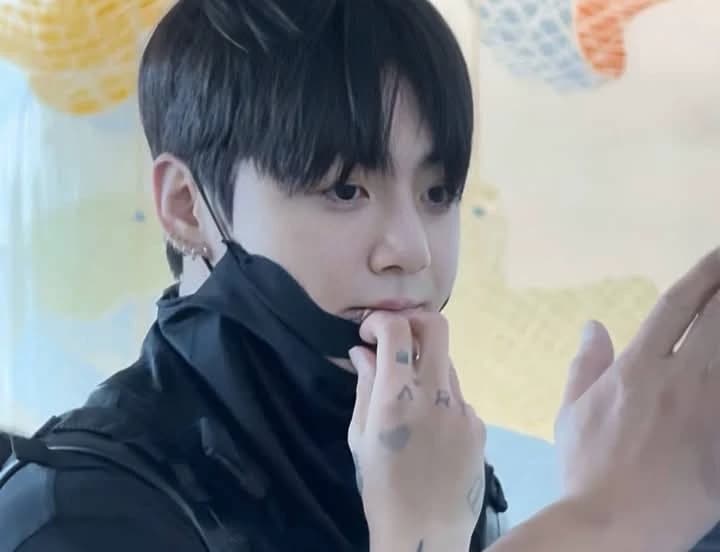 Jungkook thumbnail