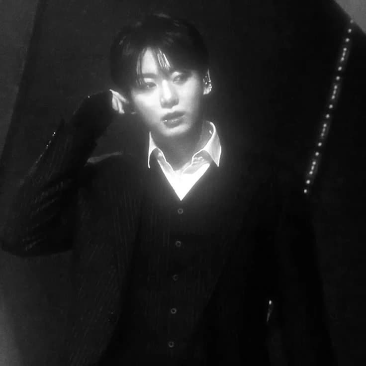 Jeon Jungkook thumbnail