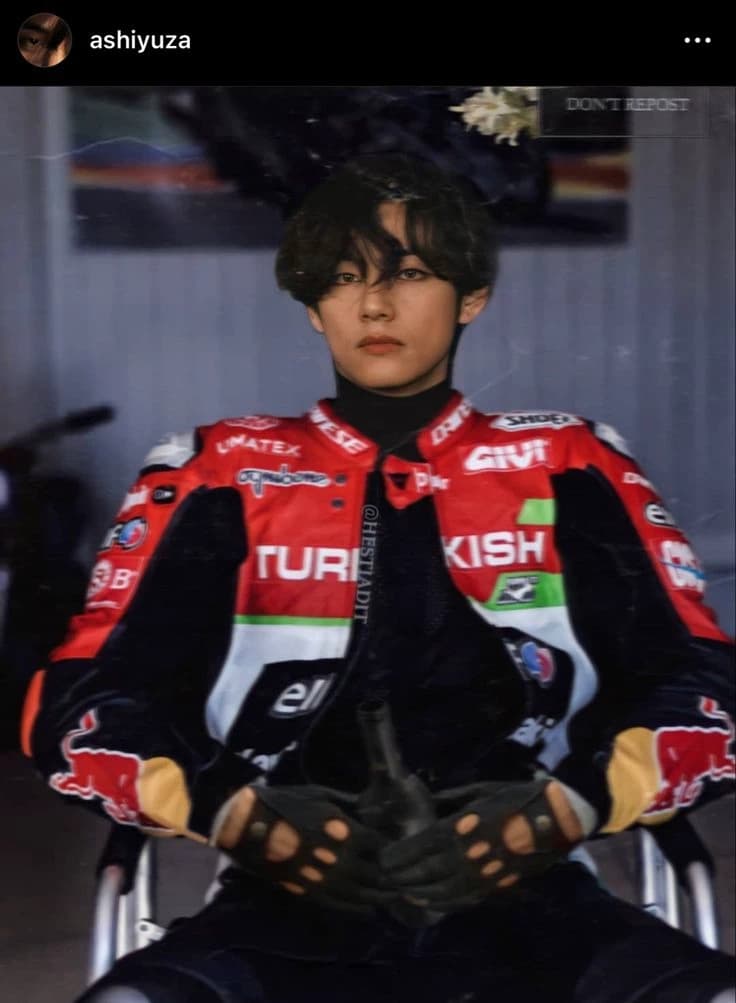 Kim Taehyung f1 thumbnail