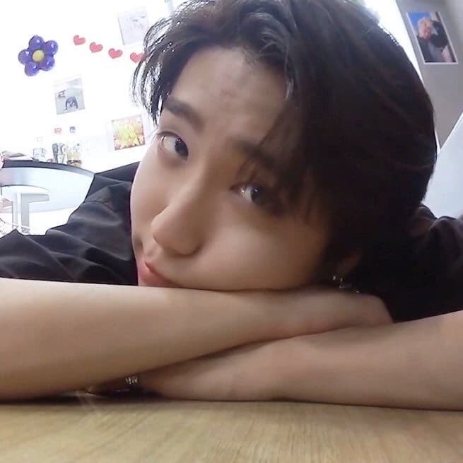 Han jisung thumbnail