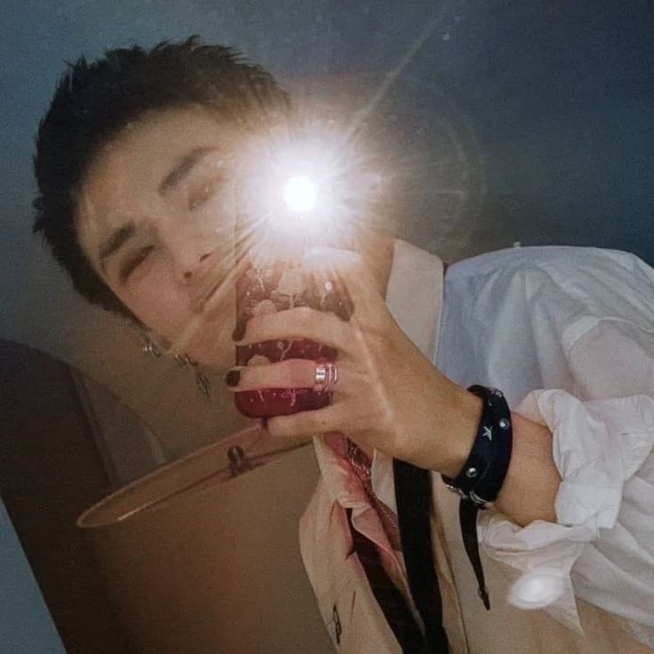 𝐻𝑤𝑎𝑛𝑔 𝐻 Thursday thumbnail