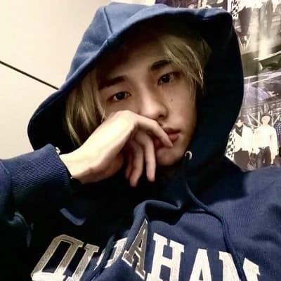 Hyunjin thumbnail