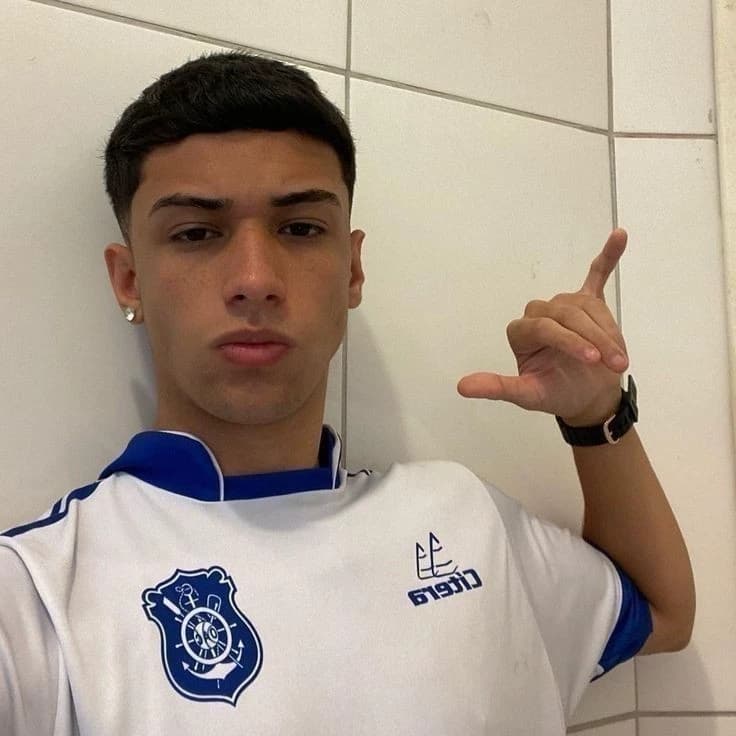 Gustavo thumbnail