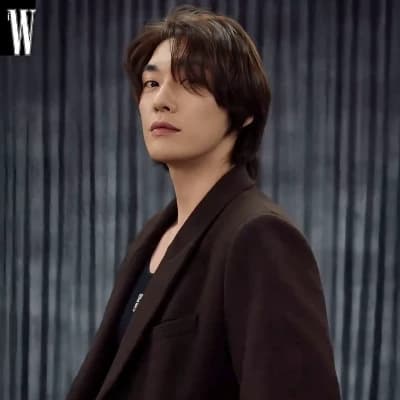 Kim Young Kwang / Moon Baek  

*(Note: The names appear to be in Korean, but since they are proper nouns, they are typically not translated. The structure with the "/" is preserved as requested.)* thumbnail