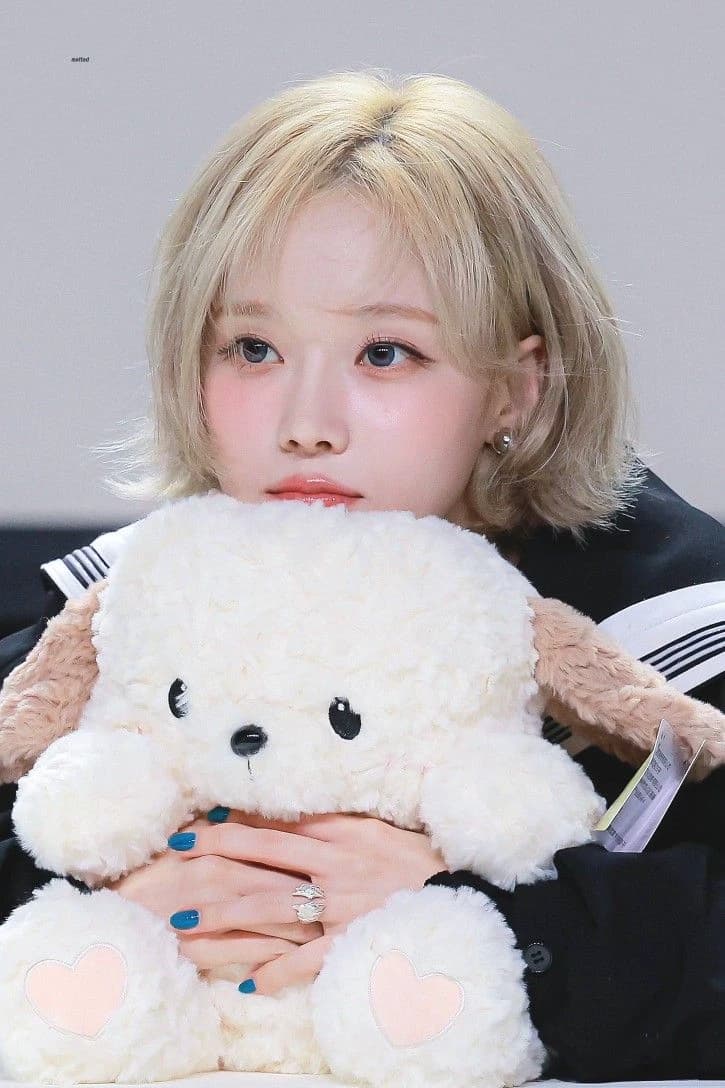 Minjeong  thumbnail