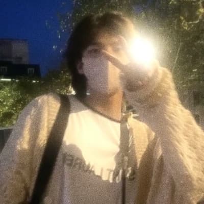 Hwang Hyunjin thumbnail