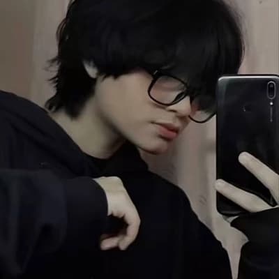 Alexander / Chico trans thumbnail
