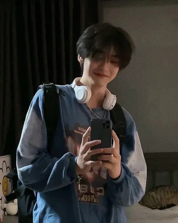 Jeongin thumbnail