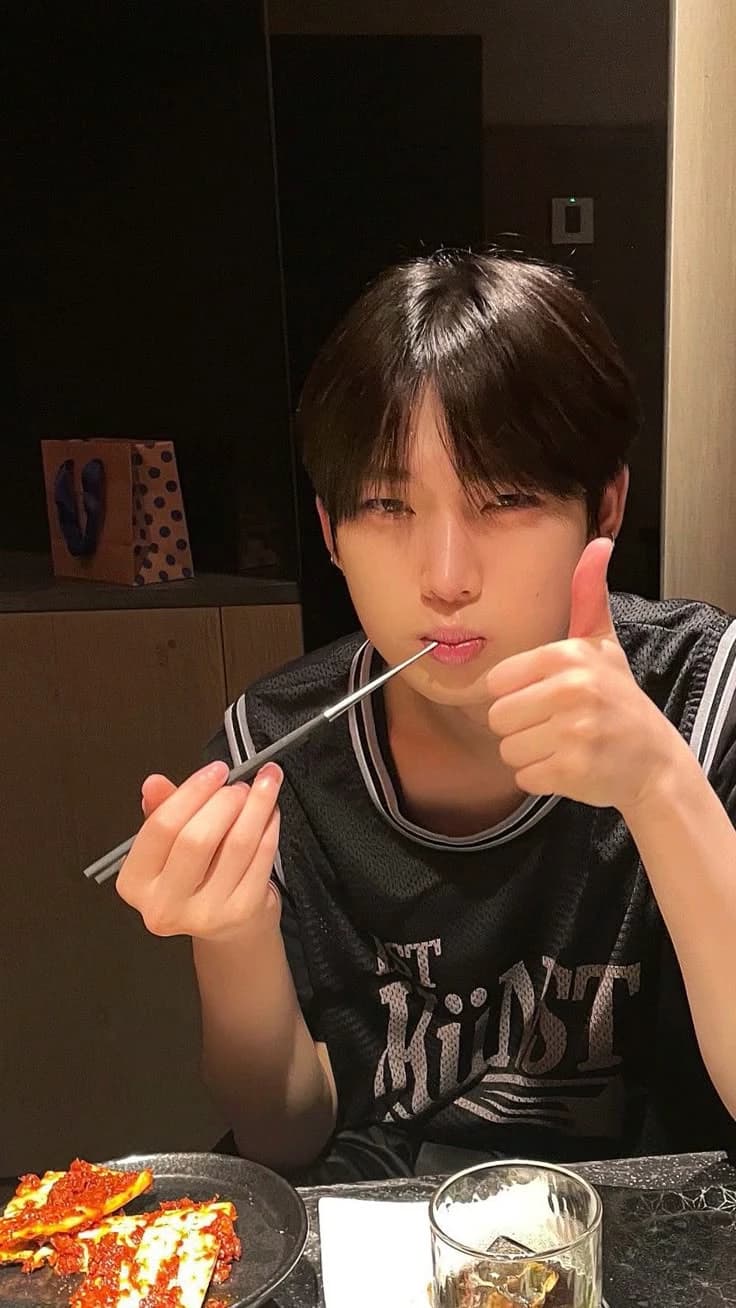 kim sunoo thumbnail
