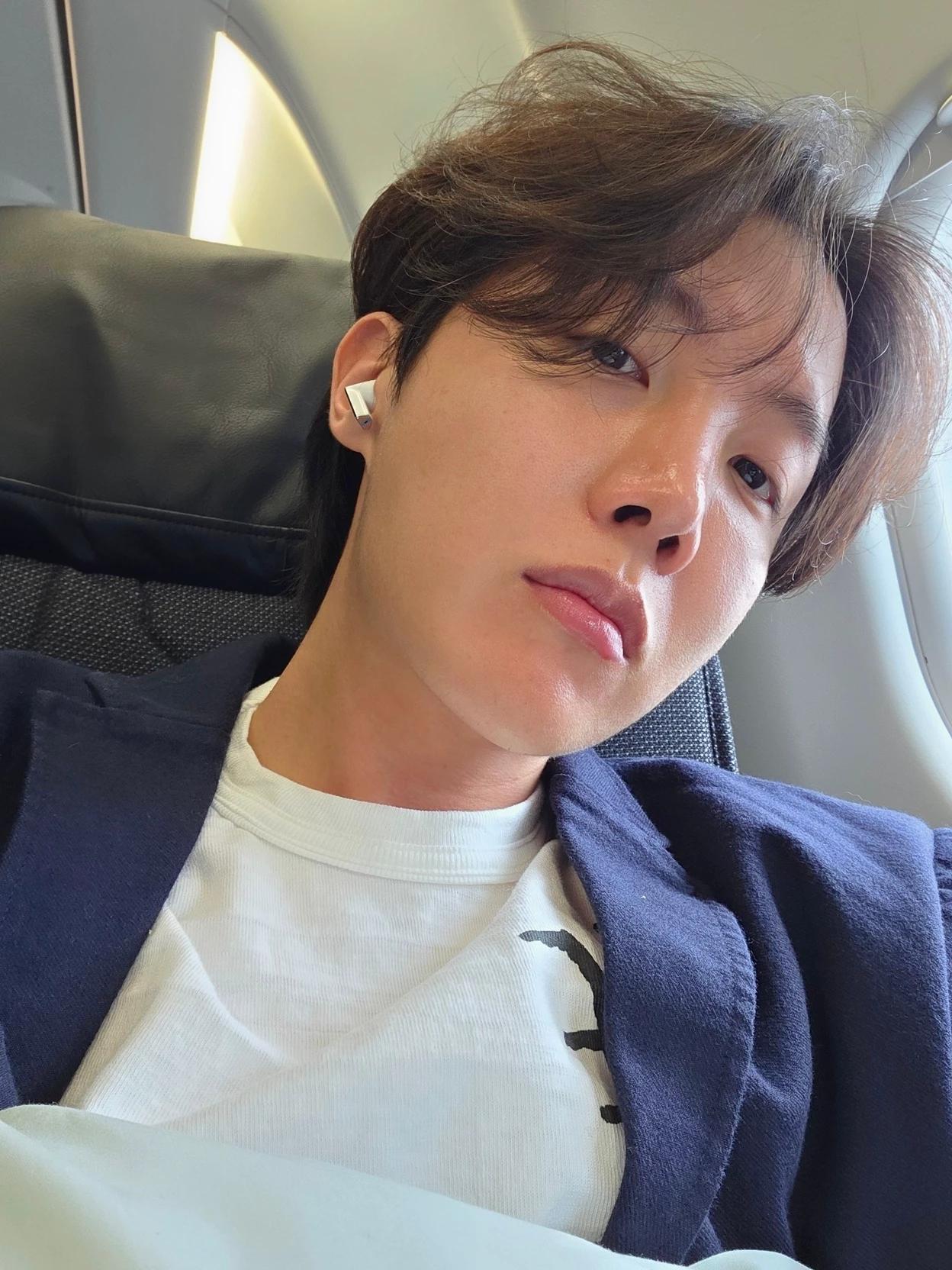 J-HOPE thumbnail