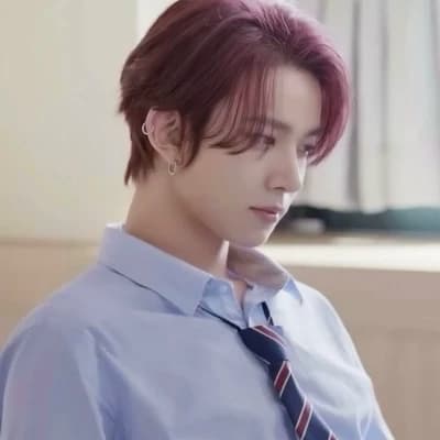 Lee Heeseung thumbnail