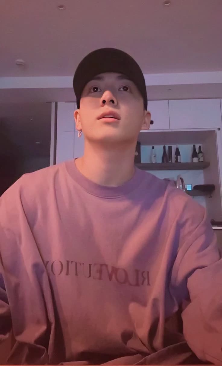 Jeon Jungkook thumbnail