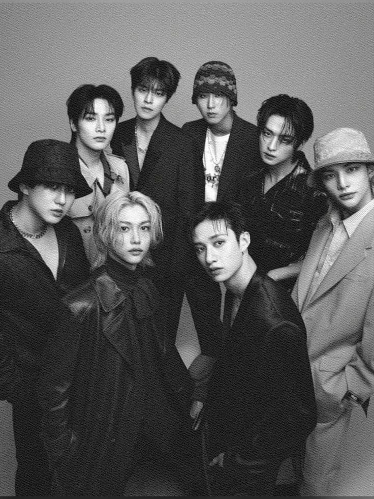 Stray Kids thumbnail