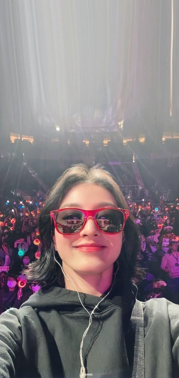 Park Jihyo—Amusement Park thumbnail