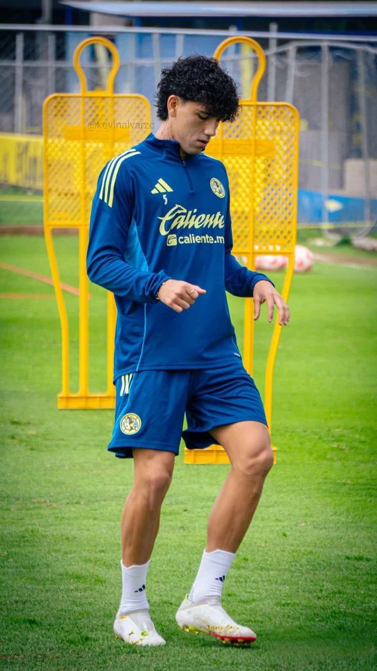 Kevin Álvarez thumbnail
