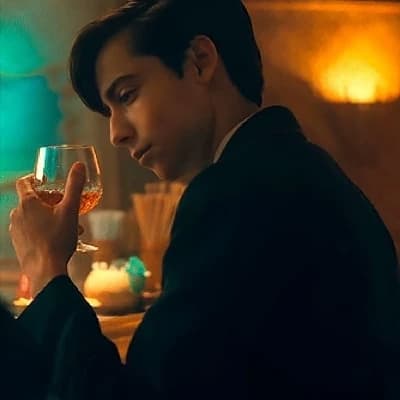 the umbrella Academy  thumbnail