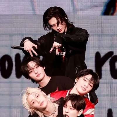 Stray kids thumbnail