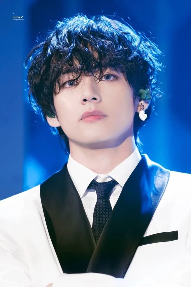 Kim Taehyung thumbnail