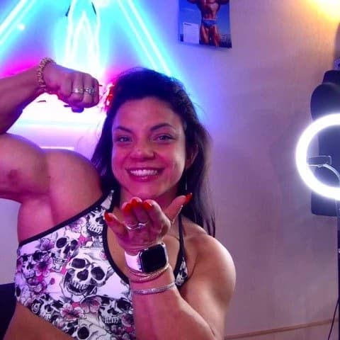 Anastasia muscular wife thumbnail