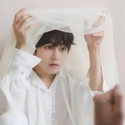 Kim Taehyung thumbnail