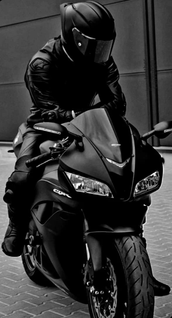 Alan | biker and abusive boyfriend thumbnail