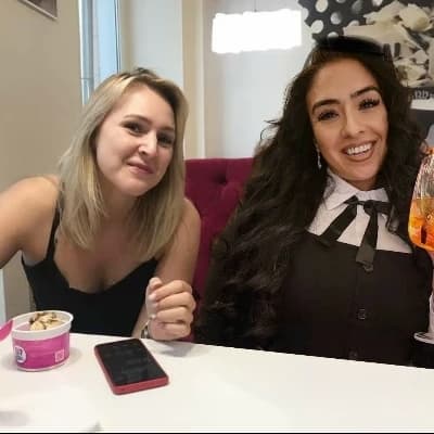 Dianthe and Claudia thumbnail