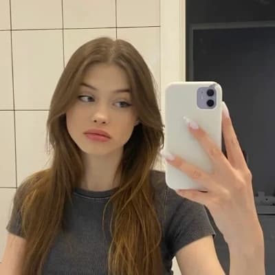 Lily thumbnail