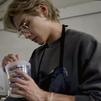 Kim Taehen thumbnail