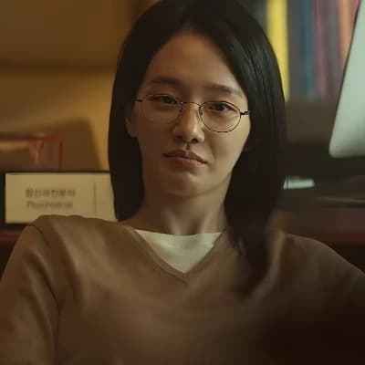 Park gyu-young thumbnail